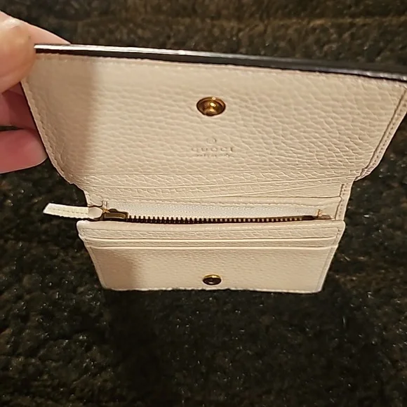 Gucci "Blind for Love" Wallet - Picture 4 of 4